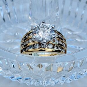 EDCO Round Center and Channel Set Costume Jewelry Cocktail Bling Ring ~ Size 7